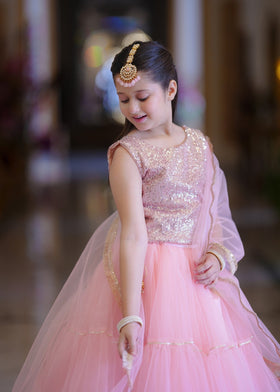 Seerat LAADLI girls dark green zari cotton lehenga choli - Full View
Detailed cut-work on Seerat LAADLI zari cotton choli
Voluminous multi-layered net lehenga in dark green by Seerat